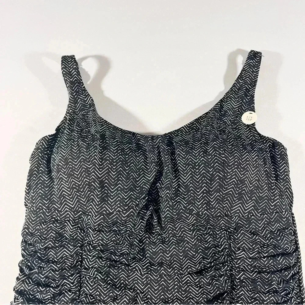 Artesands Zig Zag Black Botticelli One Piece - Picture 4 of 13
